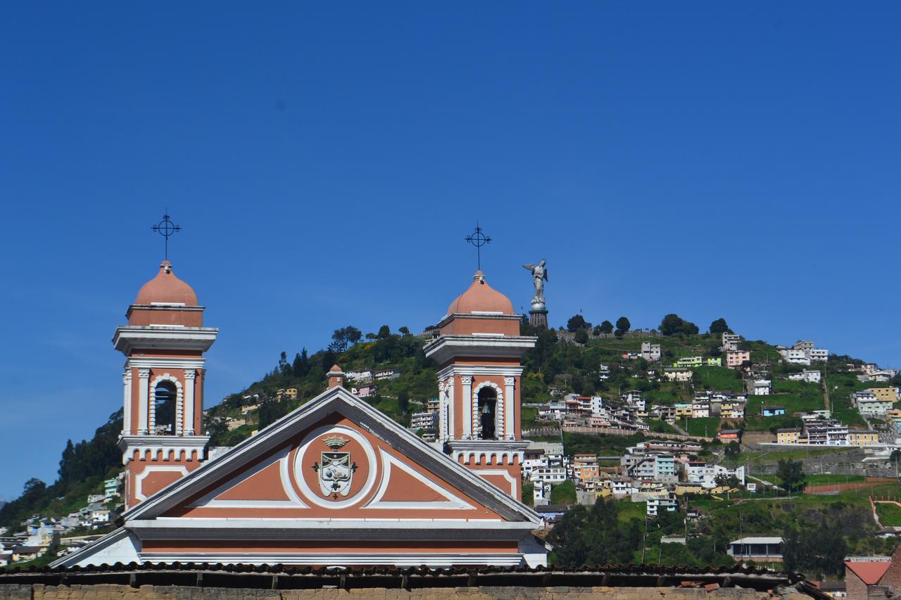 Hostal Quito Cultural Zewnętrze zdjęcie