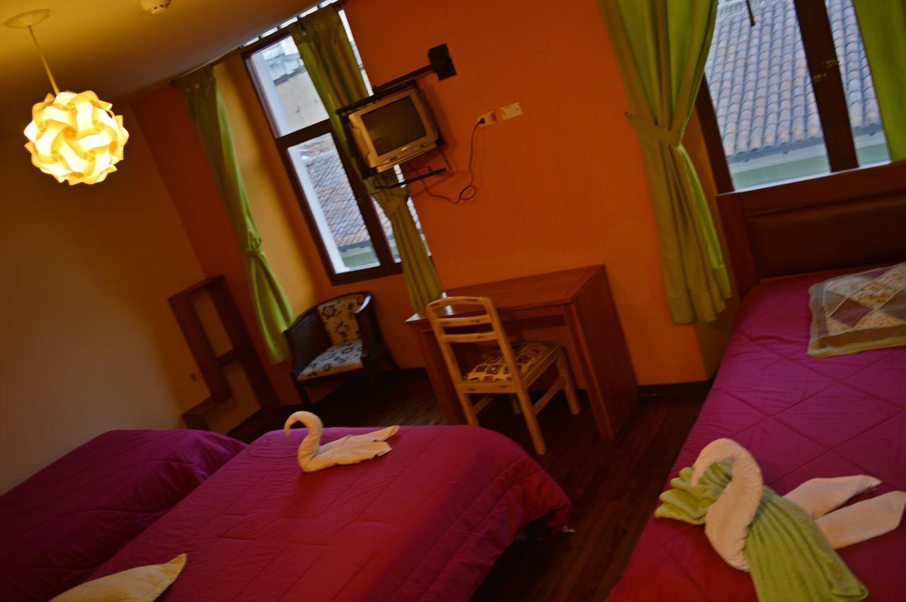 Hostal Quito Cultural Zewnętrze zdjęcie